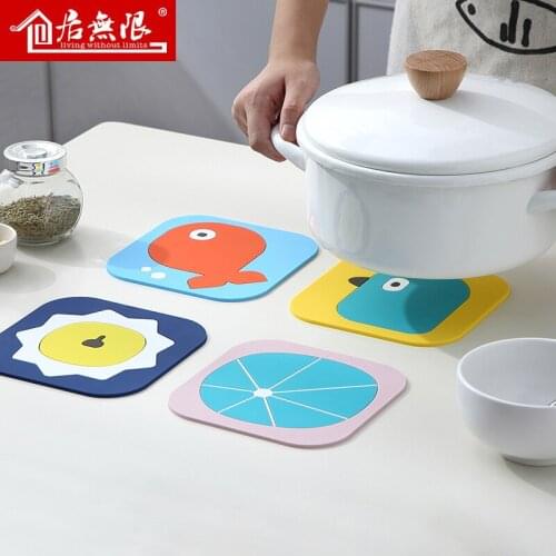 Heat insulation pad table mat cartoon anti-scalding pot mat creative household cute bowl mat PVC place mat tea coaster cup mat