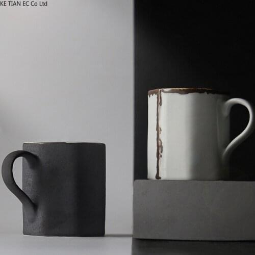 Japanese Retro Ceramic Coffee Cup Handmade Couple Latte Cup Creative Black and White Breakfast Milk Mug Afternoon Tea Coffee Mug