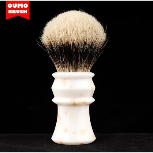 OUMO BRUSH- New Bighand Shaving brush with SHD WT badger hairknot (MILK)