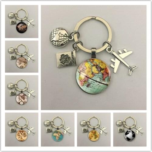 World Map Keychain Travel Exploring Glass Dome Cabachon Aircraft Charm Pendant Keychain Mens and Womens Gift Jewelry Keychain