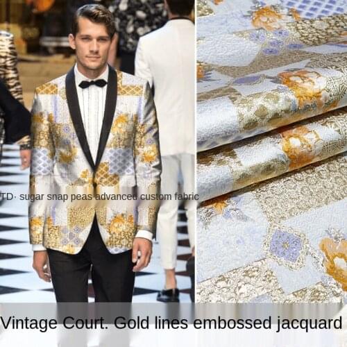 Palace gold silk rose three-dimensional embossed yarn-dyed jacquard fabric, sewing fabric factory shop is not out of stock