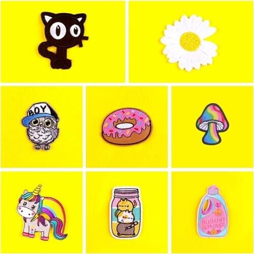 Anime Patch Ecusson Thermocollants Embroidered Patches For Clothing cute Patch Iron On Patches On Clothes Stripe Sticker Sewing