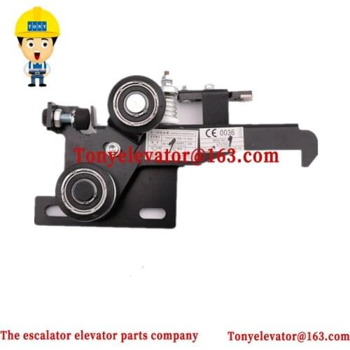 Elevator door lock hook MKG161-09