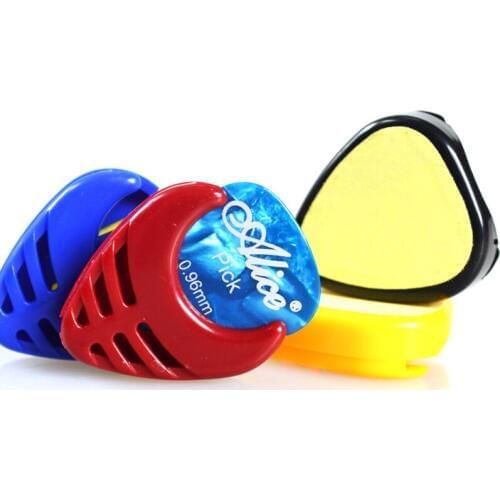6 PCS Guitar Pick Plectrum Holder Portable Plactic Triangle Heart-shaped Guitar Pick Plectrum Holder Cases Sticky(Random Color)