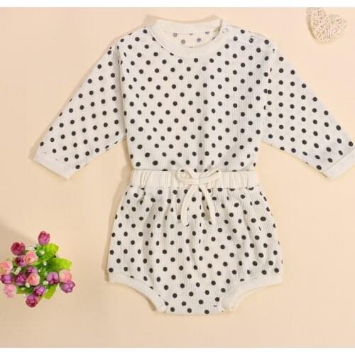 Baby Girls Stylish Casual T-shirt and Shorts Set Fashion Dot Long Sleeve Round Neck Tops and Elastic Waist Short Pants