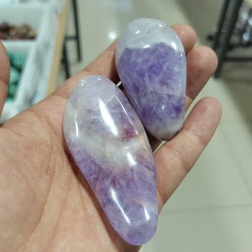 1pcs Natural amethyst Original Stone Small Oval Beans Fish Tank Stones Hand Play Decoration Desk Beaded Ornament