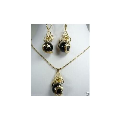 Charming Black Jade Dragon Pendant Necklace Earring set