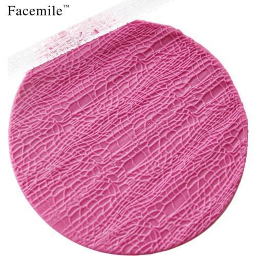 Transparent Embossing Fondant Roller Pin Crocodile Skin effect Texture Embossing Gift Decorating Rolling Pin Pastry Tool 52005