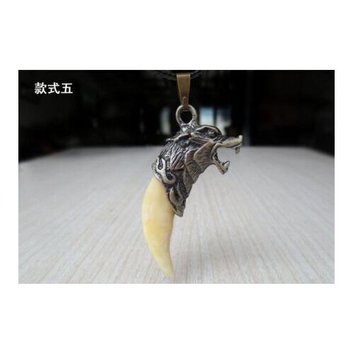 Tibetan copper alloy inlay White Real Fang Amulet Pendant Necklace>Dongguan girl Store free shipping