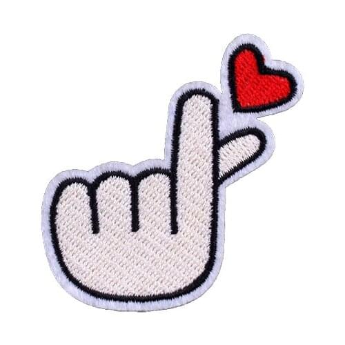 Prajna Cartoon Iron On Patch Show Love Embroidered Appliques Red Heart Baby Stickers On Clothing DIY Baby Dress Bags