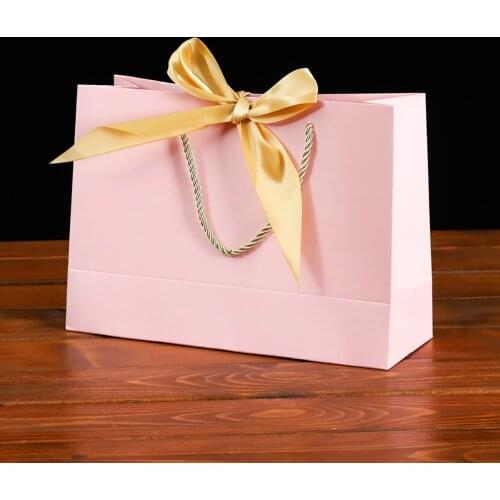 Bow Protable Paper Box Portable Rope Wedding Chocolate Candy Packaging Birthday Party New Year Decoration Gifts Bags