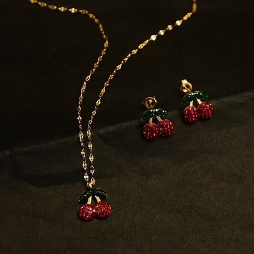 YCHM Cute Crystal Cherry Choker Necklace for Women Stainless Steel Red Aesthetic Sweet Girl Party Accessories Jewelry Gift