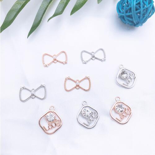 10PCS Crystal Rhinestone Jewelry Necklace Pendants Silver Gold Color Tone Plated Metal Alloy Ribbon Bow Double Hearts Charm