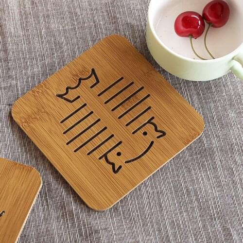 Japanese thickened coaster bowl mat kitchen hot insulation mat place mat creative wooden lovely cartoon place mat