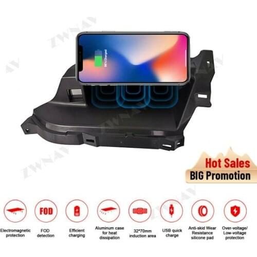 QI Car fast wireless charger For Toyota CH-R 2018-2020 infrared Fast Wireless Charging Car Phone Holder for iPhone for Samsung