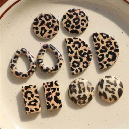Wholesale 50pcs/lot Relief Leopard pattern print geoemtry rounds/semicircle/rectangle shape resin beads diy jewelry accessory