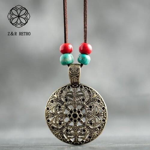 Vintage Jewelry Pendant Long Necklace for Women Chokers Sweater Decoration Suspension necklaces & pendants Wood Beads Jewellery