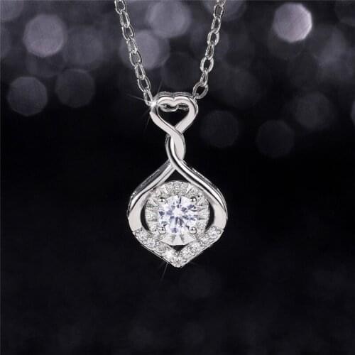 Huitan Aesthetic Women Necklace Wedding Engagement Accessories Elegant Ladys Pendant Necklace Anniversary Gift Fashion Jewelry