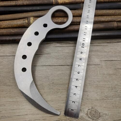 Outdoor Comfortable Feel Karambit Knife Training claw Knives Safety No Edge Blade Gaming Knife Stainless Steel Dull Tools