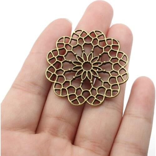 5pcs/lot Antique Bronze Large Hollow Filigree Flower Charms Pendants for Necklace Jewelry Making Accessories 39x39mm