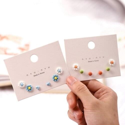 1 Set Fashion And Sweet Style Ceramic Earring Round Flower Heart Stud Earrings For Women Girls Gift