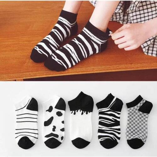 New Zebra stripe Pattern Ankle Socks women Black White Harajuku Hosiery Short Fashion sock Cute Lovely Animal Fingers Womens Sox