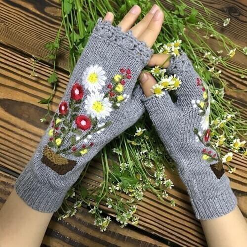 Fashion Womens Autumn Knitted Handmade Embroidery Gloves Embroidered Sun Flowers Mid Long Half Finger Warm Wool Winter Gloves