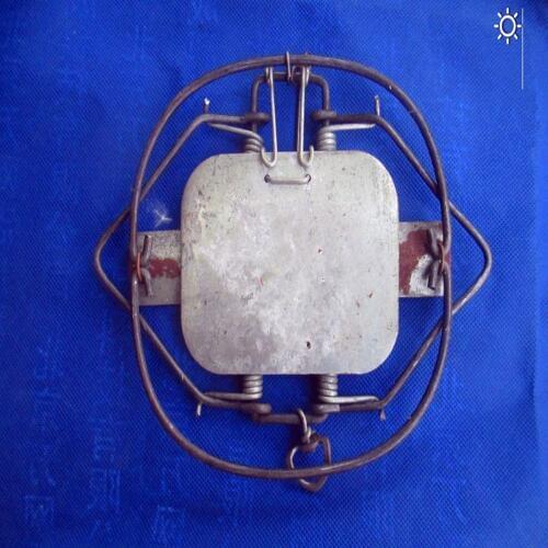 Leg Hold Hunting Trap Animal Trap Rodents Trap with strong power high quality low price free shipping