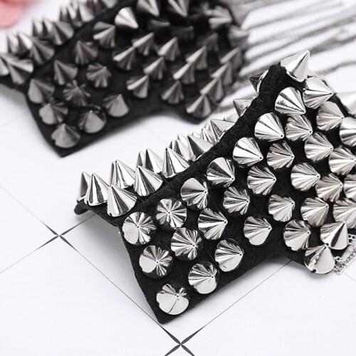 40GC Punk Gothic Tassel Stud Pin Brooch Epaulette Shoulder Mark Board Epaulet