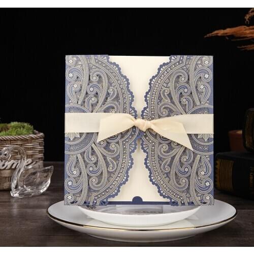 1pcs Sample Blue Laser Cut Wedding Invitations Card lace Elegant Greeting Card WIth Ribbon Envelopes Wedding Party Decoration