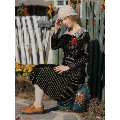 Autumn Winter Dress Women Vintage Elegant Slim Midi Dress Handmade Flower Rose Lace Collar Glittering Gold Thread Velvet Dress