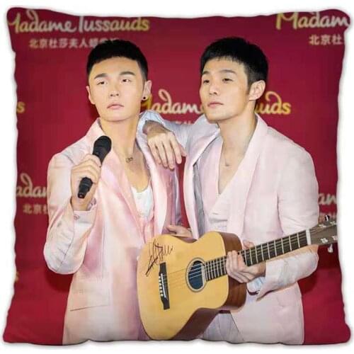 Singer Li Ronghao Dong Li Bai Pillowcase Pretty Scholar Yu Lexuan Same Paragraph Star Photo Poster Cushion Cover Souvenir Decor