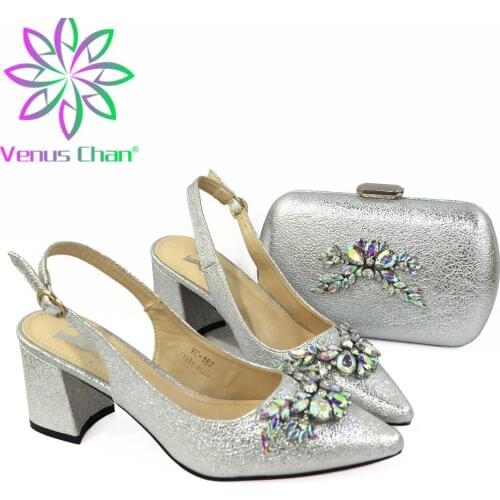 2021 New Arrival Italian Design African Fashon Special Flower Style Decoration Silver Color Noble Ladies Shoes and Bag Set