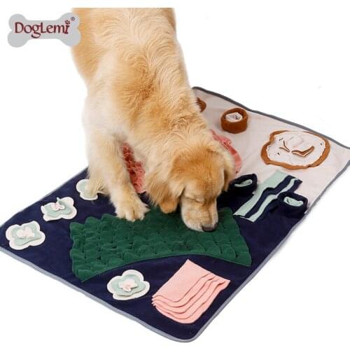 Dog accessories Extra large dog dining table, gourmet smelling blanket, consumes energy, smells, decompresses, puzzles slowly