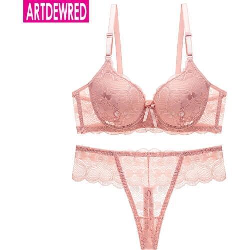 New 2020 Womens Sexy Fashion Lace Intimate Set Bra & Brief Sets Young Girl Underwear Thin Comfortable Bra Thong Set