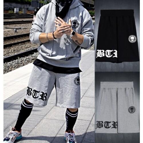 2021 New Mens Fitness Sports Shorts Mens Summer Trend Breathable Loose Leisure Running Basketball Training Fitness 5 Pants