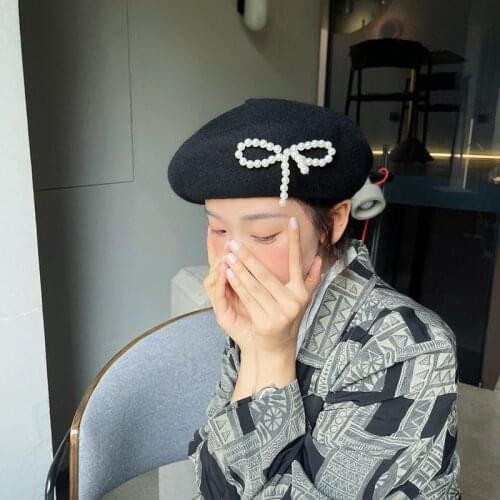 New Berets For Womens Spring Summer Sun Hat Painter Hat Female Black Fashion Cute Pearl Bow Casual Octagonal Retro Luxury Hat