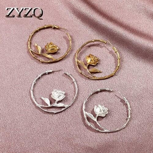 ZYZQ Temperament Rose Flower C-shaped Hoop Earrings For Women Retro Creative Hollow Drop Earrings Fashion Jewelry 2021