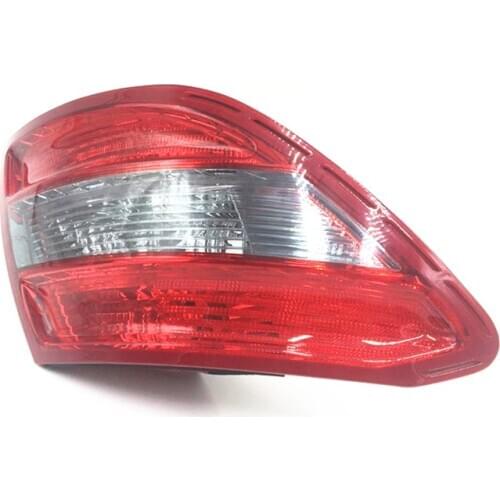 Car Rear bumper indicator lampshade C180 C200mer ced esb enz2010-2013 C230 C260 C63 W204 level Brake light tail light housing