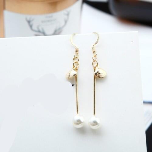 Europe And The United States 2020 New Fashion Earrings personality Shell Pearl Long Earrings Ms. Wholesale Long Earrings