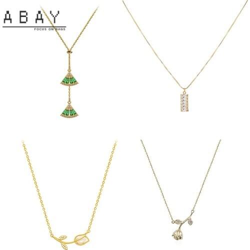 Fashion Gold Plated Rose Clavicle Chain Women 2020 New Style Retro Temperament Elegant Star Zircon Versatile High Sense Pendant