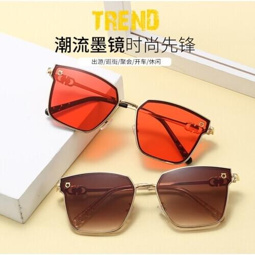 New retro sunglasses women fashion trend wild box sunglasses personality box was thin sunglasses