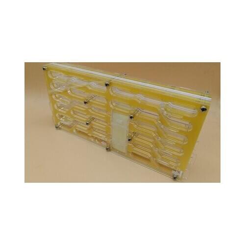 SG3 single-slot version of pure acrylic nest (no activity area)