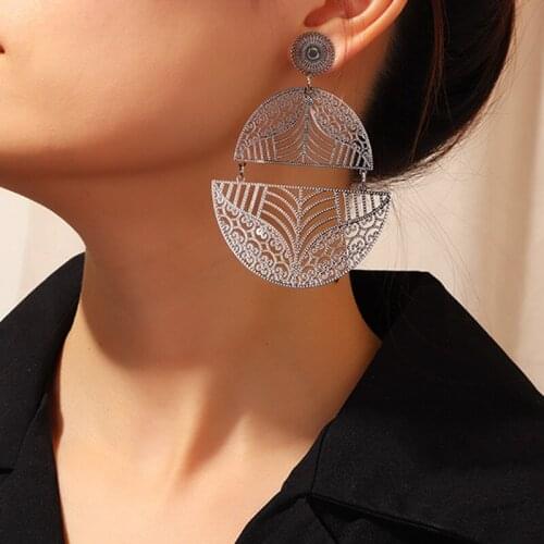 Filigree Metal Sheet Dangle Earrings Geometric Hollow Asymmetric Half Moon Drop Earrings Women Vintage Creative Ethnic Jewelry