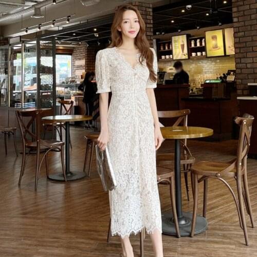 New Fashion Elegant White V-Neck Lace Hollow Out Dress Womens Short Sleeve High Quality Sparkling Diamonds Dresses
