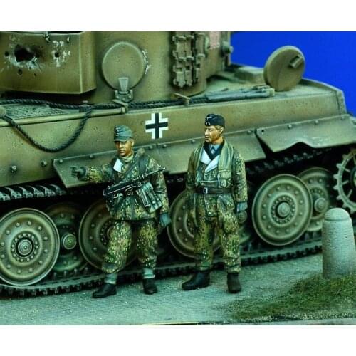 1/35 Scale Die-cast Resin White Model World War II Commander Needs Hand-painted Model Free Shipping