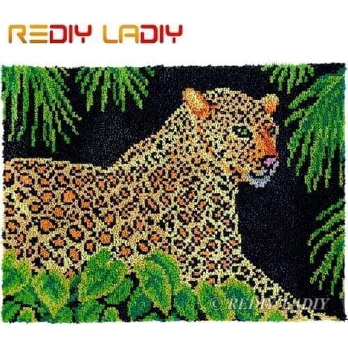 Latch Hook Rug Forest Leopard Chunky Yarn Tapestry Kits Crocheting Cushion Mat DIY Carpet Rug Needlepoint Hobby & Crafts 81*61cm