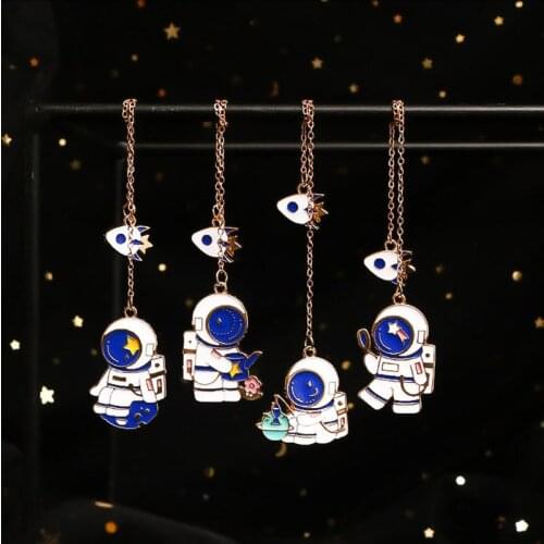 3sets Novelty Astronauts Space Travel Alloy Pendant Bookmark Back to School Graduation Gift Supplies