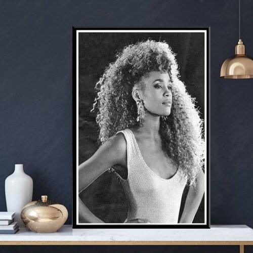 Poster And Prints Whitney Houston Pop Star Singer Woman Black White Canvas Painting Art Wall Pictures Home Decor quadro cuadros