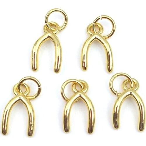 5pcs Tiny Gold V Curving Pendant Necklace Simple Modern Charm Curving Brass Pendant Necklaces For Women Jewelry Birthday Gift